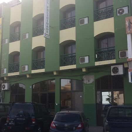 Felicidade Hotel Praia Eksteriør billede
