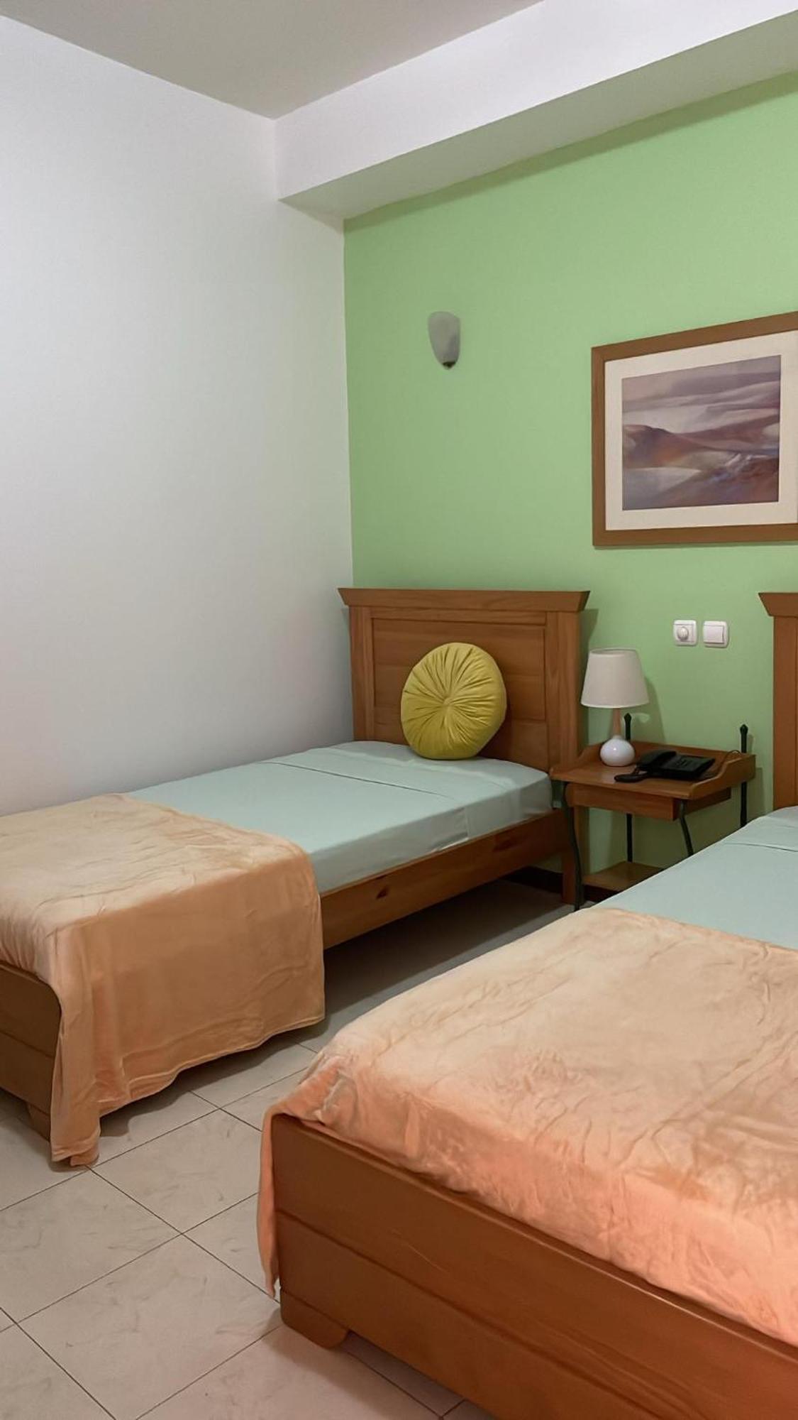 Felicidade Hotel Praia Eksteriør billede