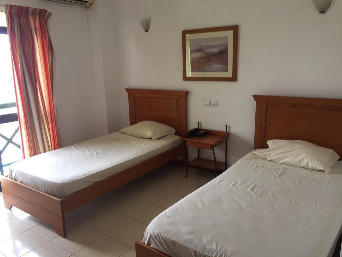 Felicidade Hotel Praia Eksteriør billede